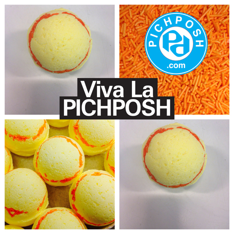 Strawberries & Crème Heart Shaped Lollipop PICHPOSH Bath Bomb